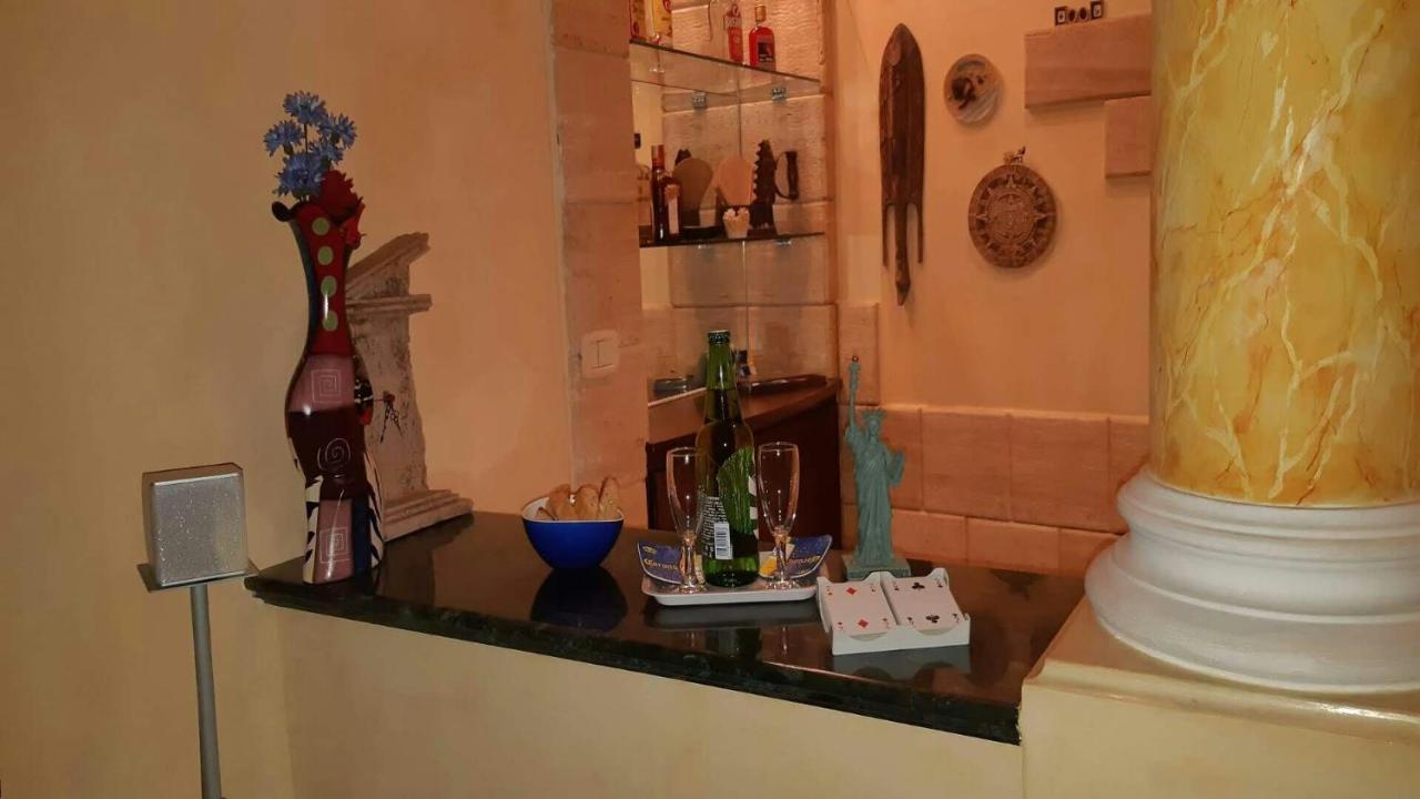 Carini Luxury Apartment Vicino Aereoporto E Al Mare Eksteriør billede